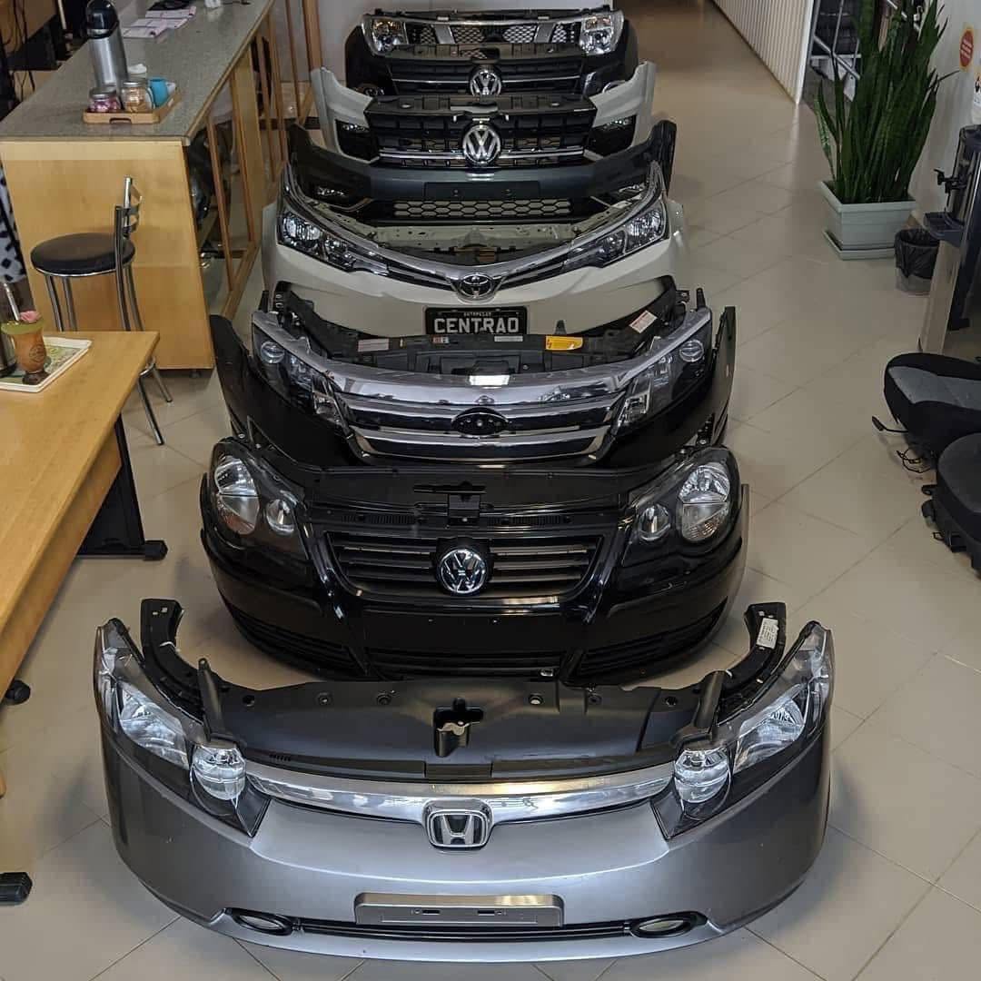 Para-choques e frentes automotivas